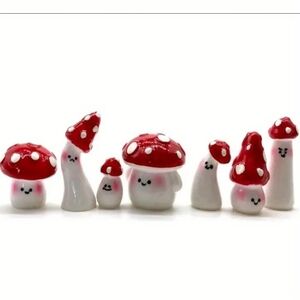 7 Pcs Red Mini Mushrooms Resin Mushroom Miniatures New